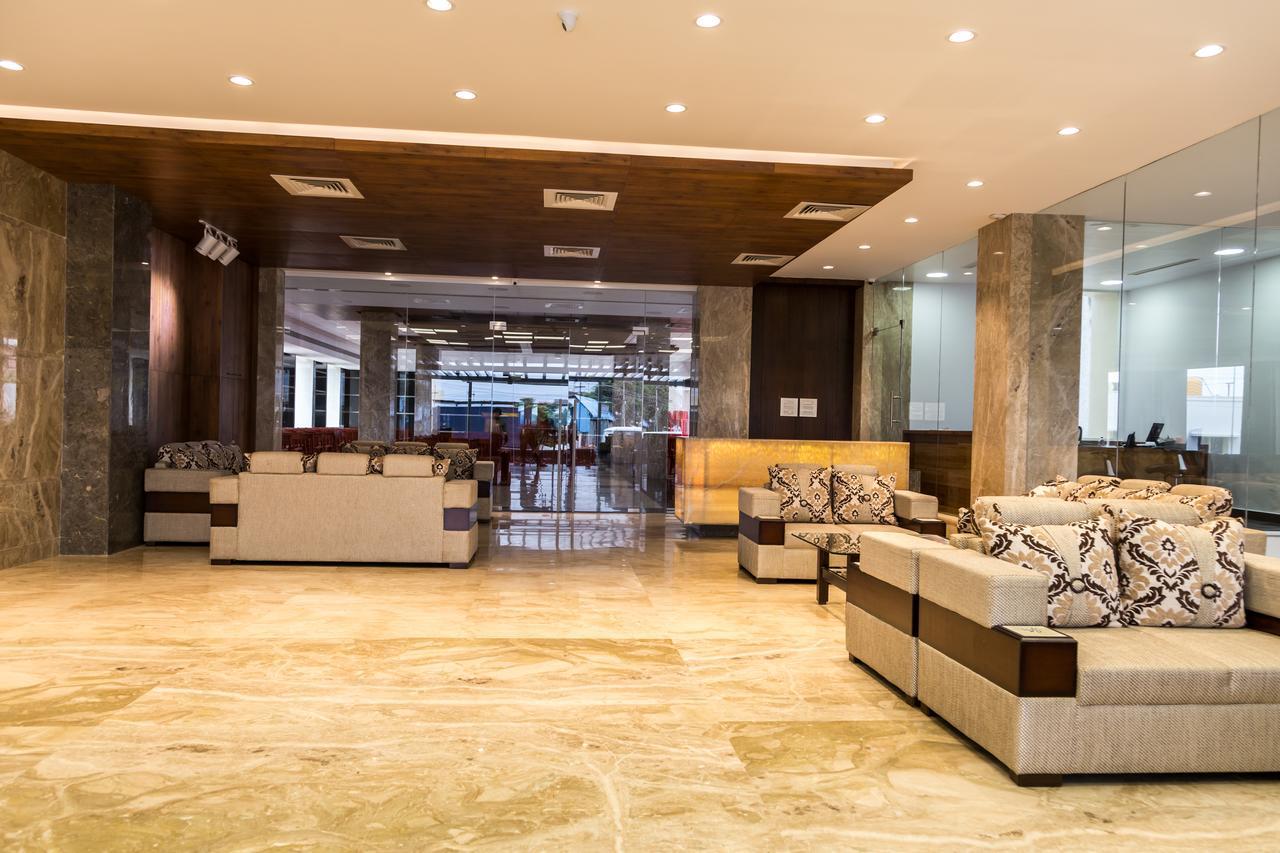 蒂鲁帕图尔山酒店 Tiruppatur 外观 照片